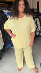 Twee delig pak Sandy 44 t/m 48