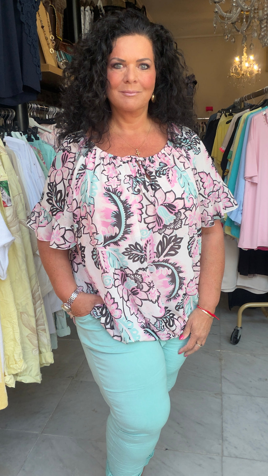 Janny maat 44 t/m 52