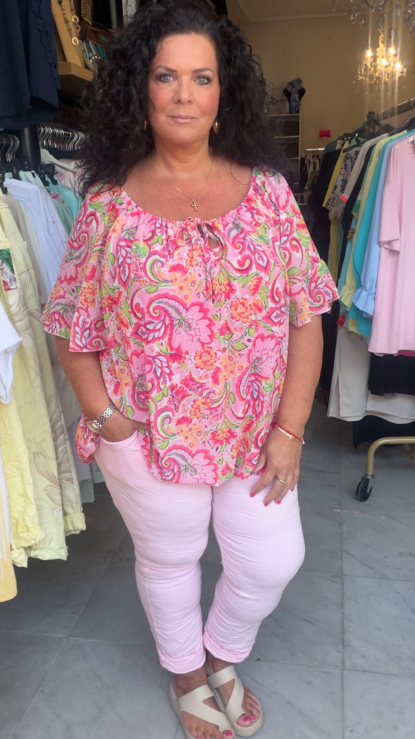 Janny maat 44 t/m 52