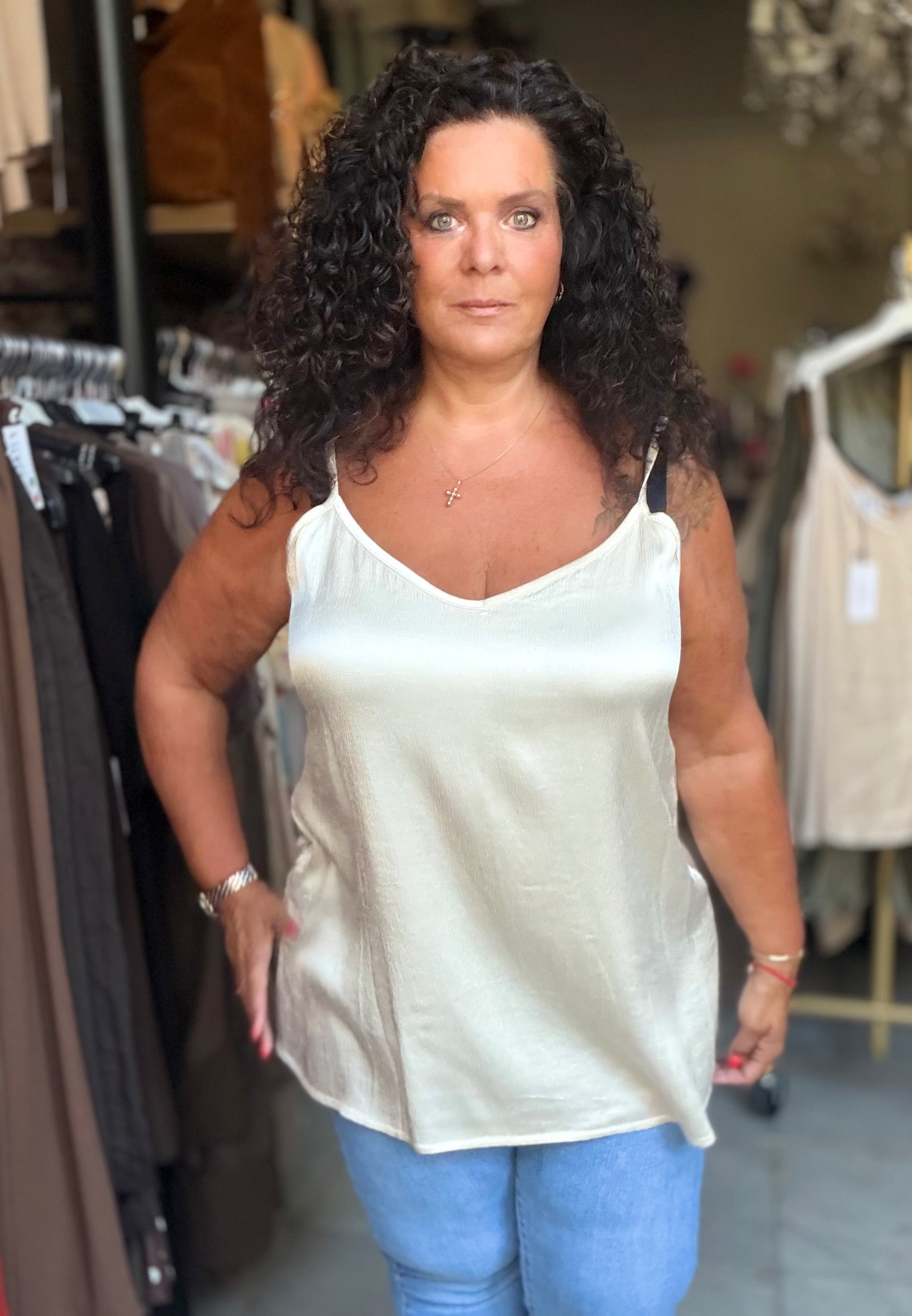 Satin 44 t/m 48