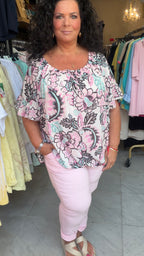 Janny maat 44 t/m 52